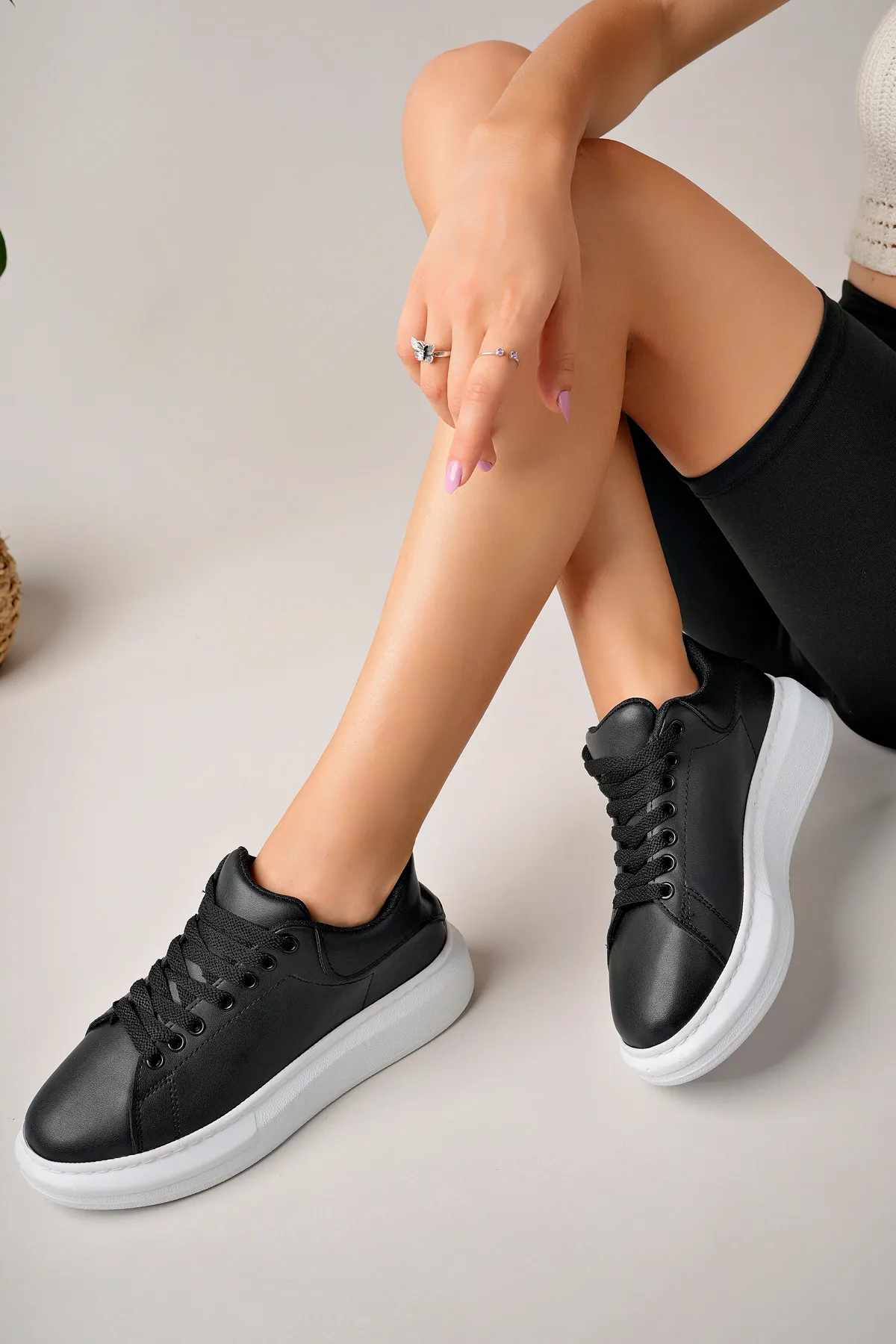 Luis a Costa LC101 Siyah Cilt Beyaz Taban Kadın Sneaker - 3