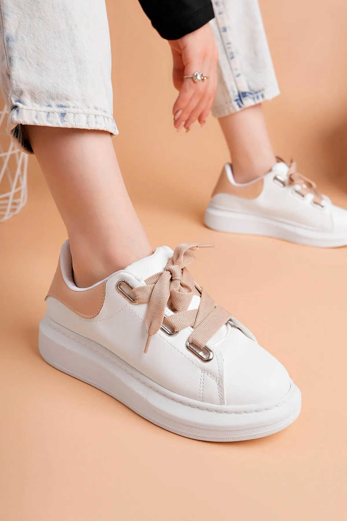 Luis a Costa LC105 Bej/Beyaz Bağcıklı Kadın Ayakkabı