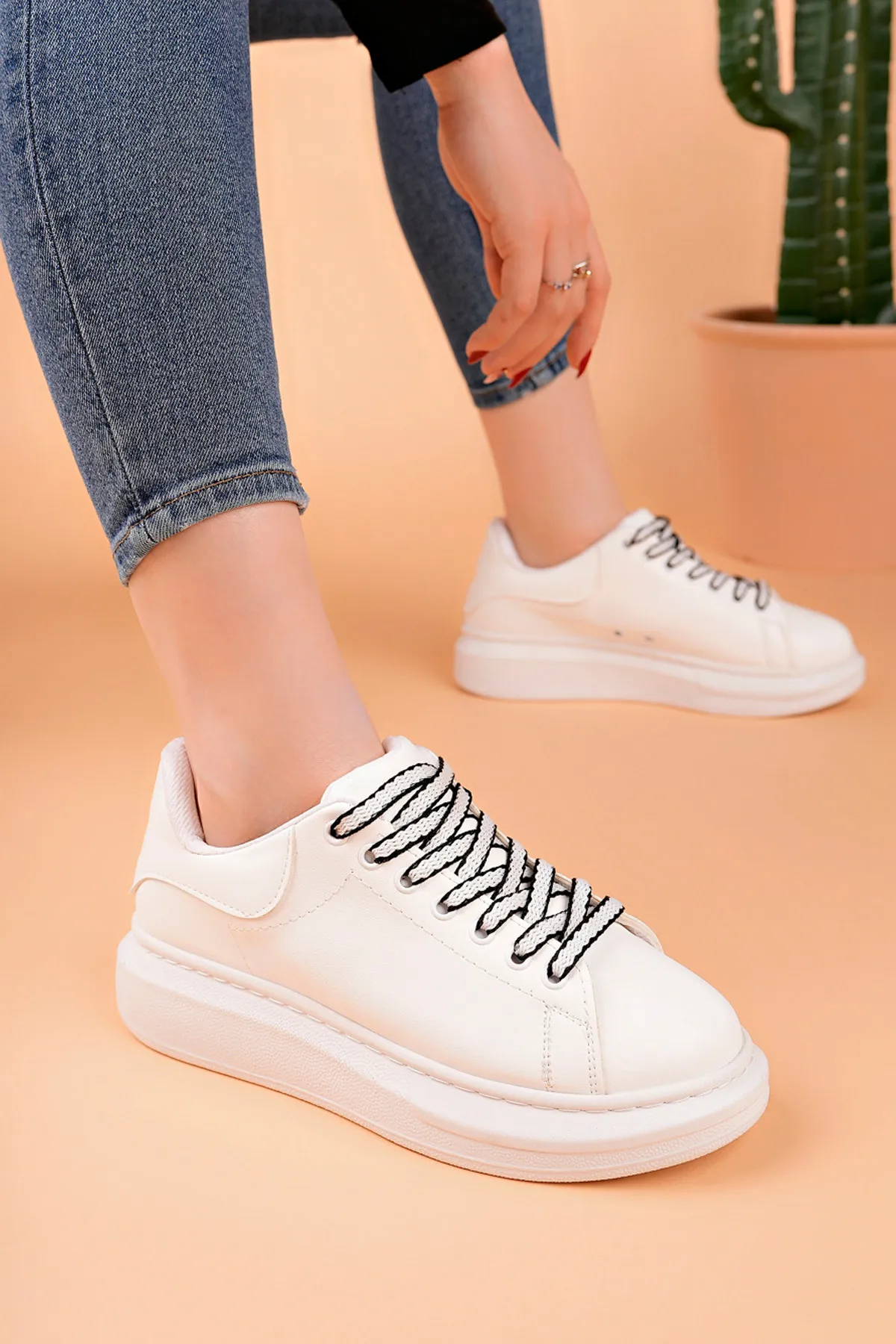 Luis a Costa LC107 Beyaz Bağcıklı Kadın Ayakkabı - 2