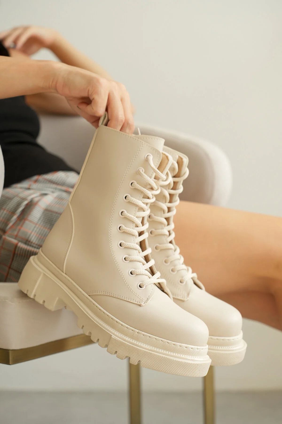 Luis a Costa LC001 4.5 CM Bej Uzun Bağcıklı Bot