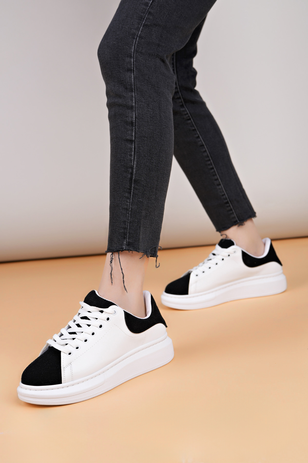 Luis a Costa LC109 Beyaz Siyah Süet Kadın Sneaker