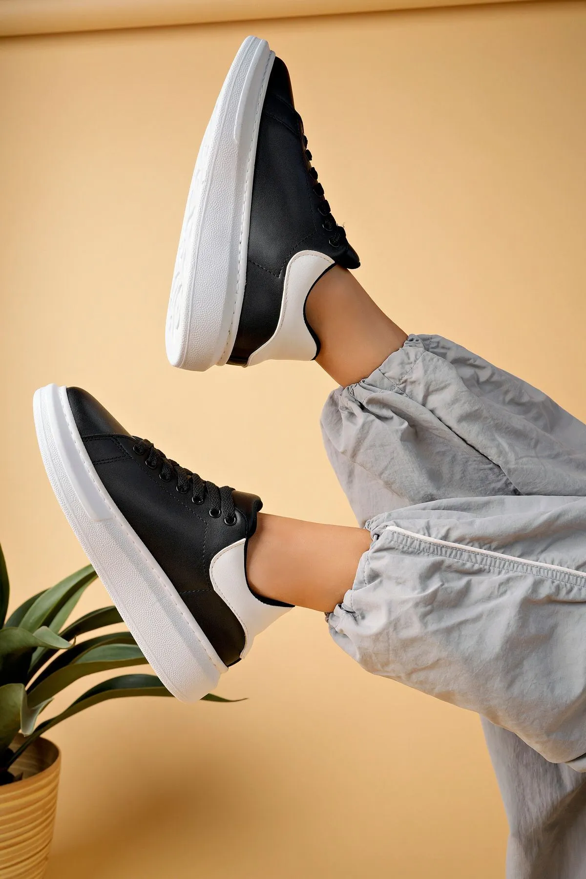 Luis a Costa LC101 Siyah Arka Beyaz BT Bağcıklı Kadın Ayakkabı - 6