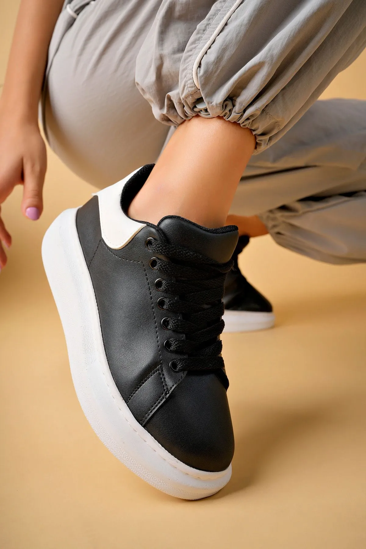 Luis a Costa LC101 Siyah Arka Beyaz BT Bağcıklı Kadın Ayakkabı - 5