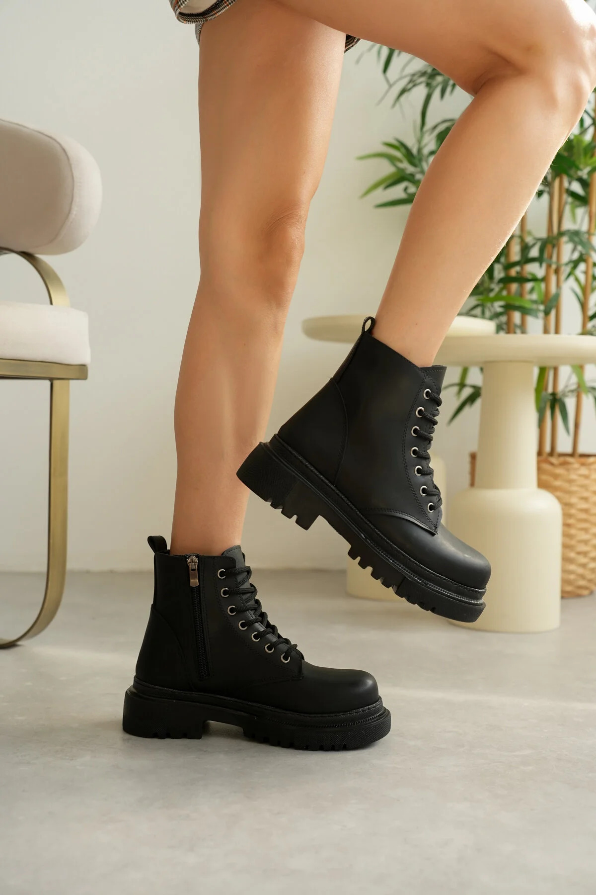 Luis a Costa LC001 4.5 CM Siyah Kısa Bağcıklı Bot - 4